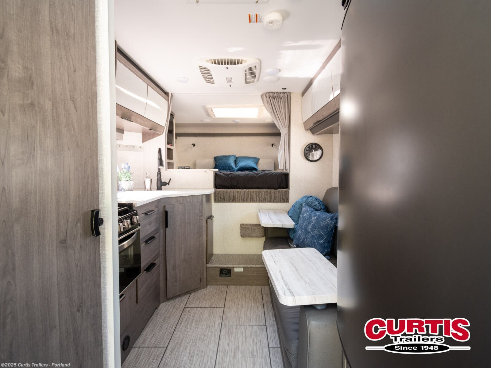 Used 2022 Lance 960 available in Portland, Oregon