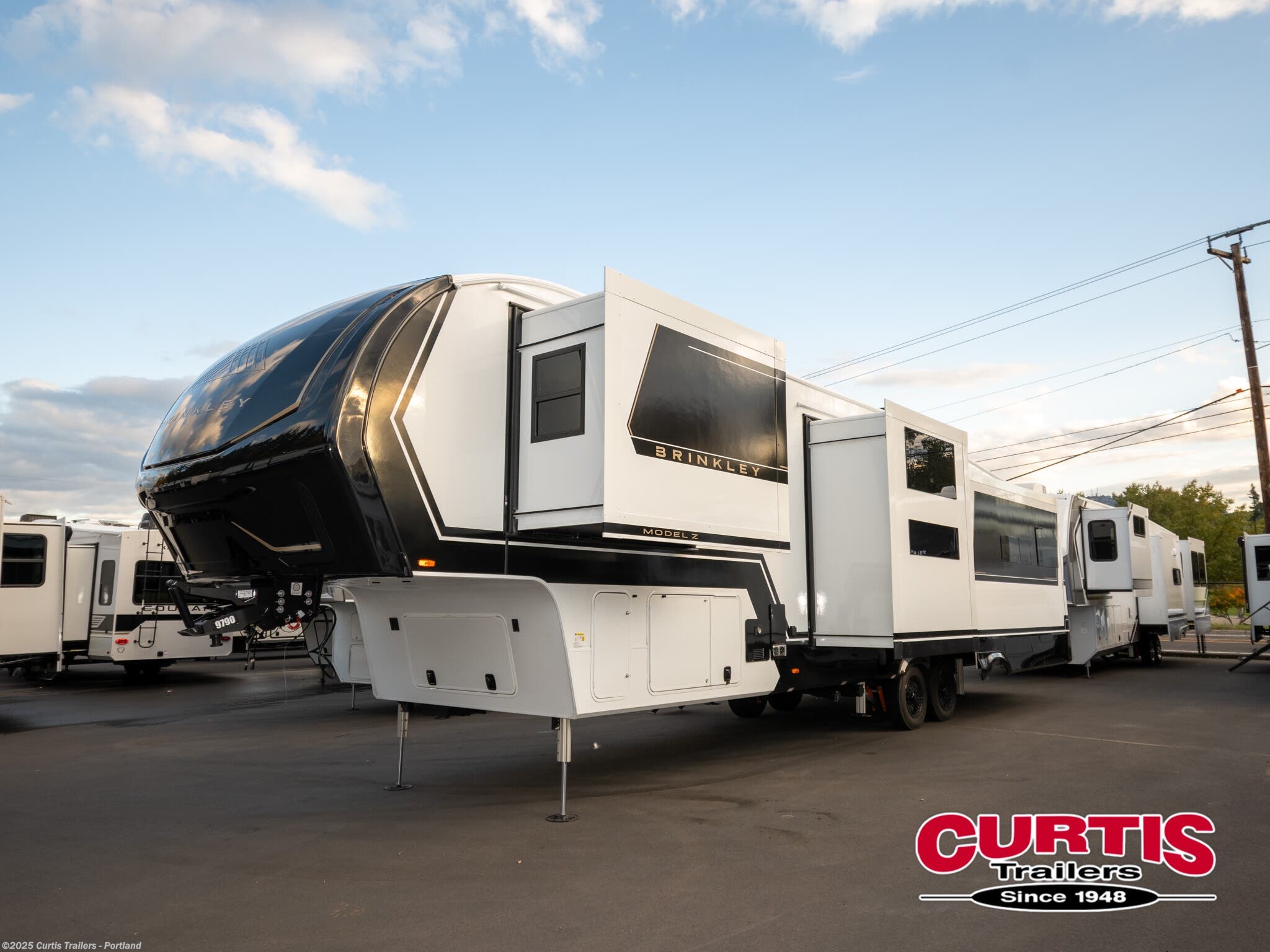 New 2026 Brinkley RV Model Z 3610 available in Portland, Oregon