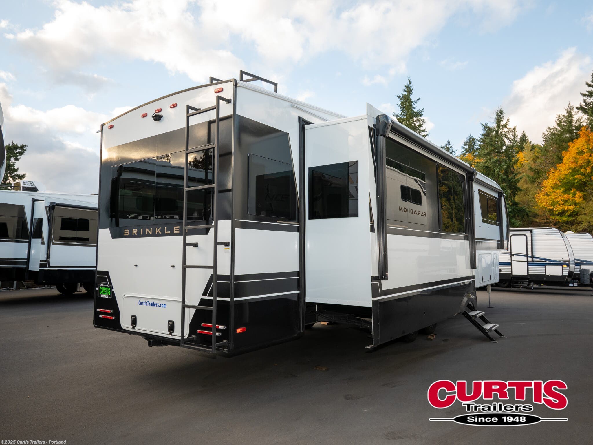 Call now about this 2026 Brinkley RV Model Z 3610! 2026 Brinkley RV Model Z 3610 - New Fifth Wheel For Sale by Curtis Trailers - Portland in Portland, Oregon