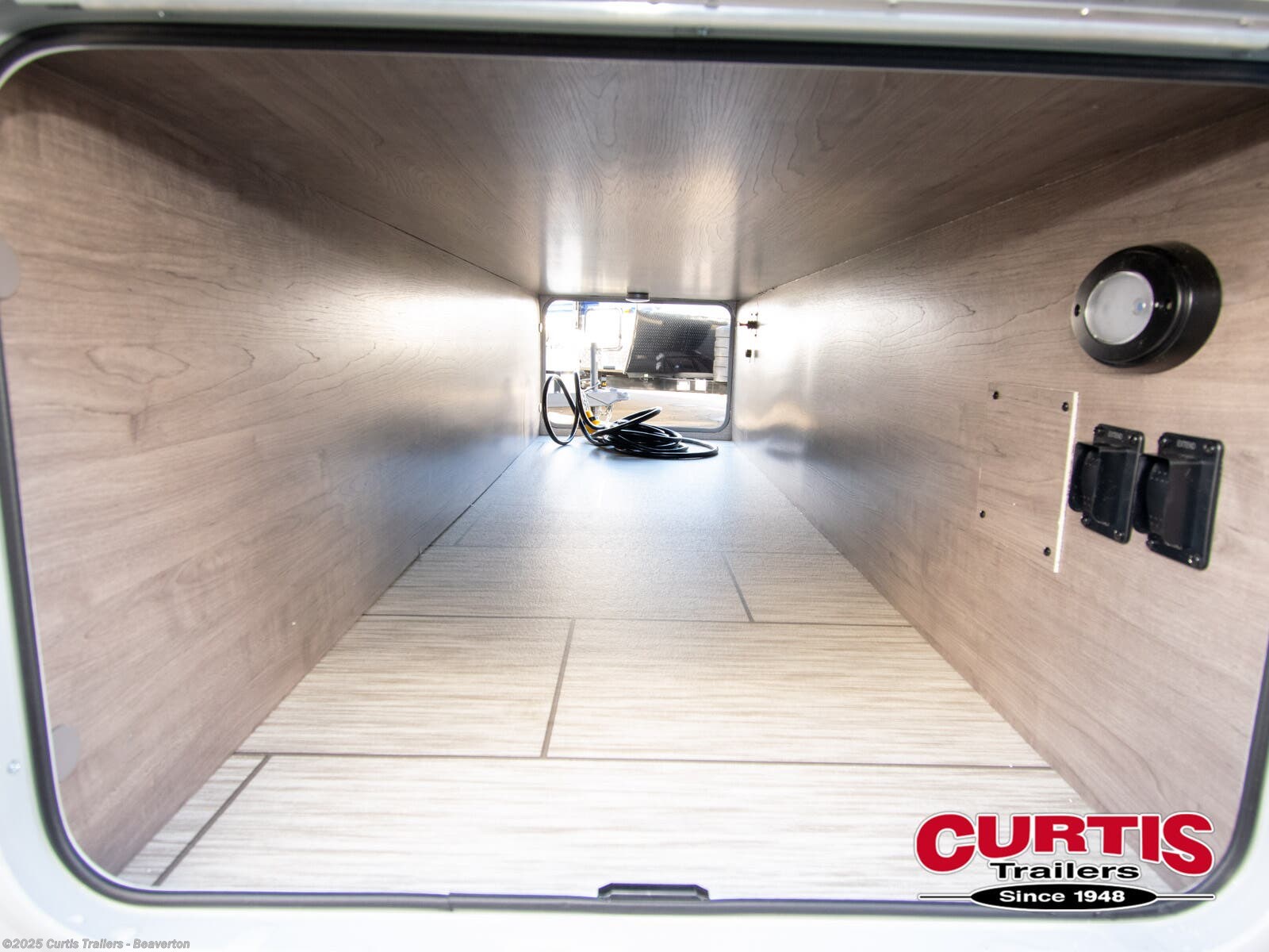 Contact us now about this 2025 Lance Squire Lance SQ19! 2025 Squire Lance SQ19 by Lance from Curtis Trailers - Beaverton in Beaverton, Oregon