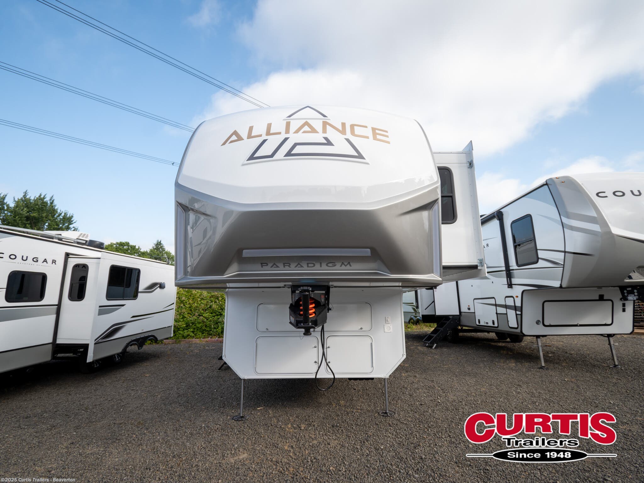 Call now about this 2026 Alliance RV Paradigm 310RL! 2026 Alliance RV Paradigm 310RL - New Fifth Wheel For Sale by Curtis Trailers - Beaverton in Beaverton, Oregon