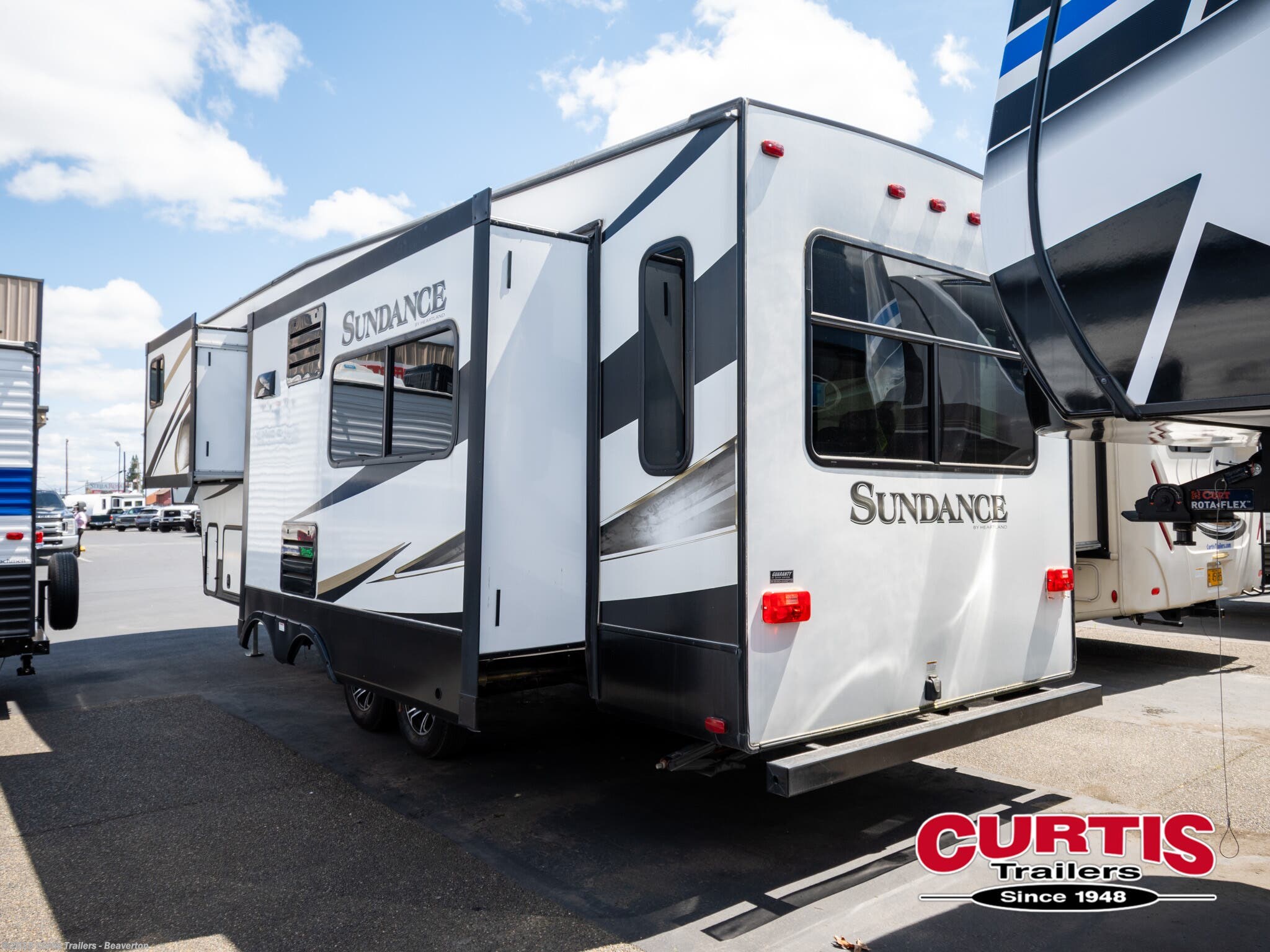 Used 2018 Heartland Sundance XLT 289TS available in Beaverton, Oregon