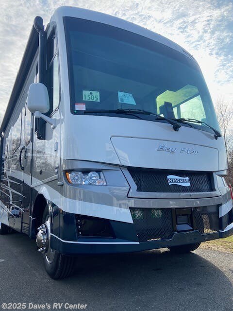 Call now about this 2025 Newmar Bay Star 3629! 2025 Newmar Bay Star 3629 - New Class A For Sale by Dave's RV Center in Danbury, Connecticut features Leveling Jacks, Power Entrance Step, Water Heater, Backup Monitor, Generator