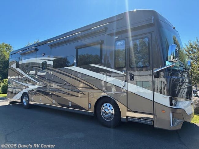 2023 Newmar Dutch Star 3736