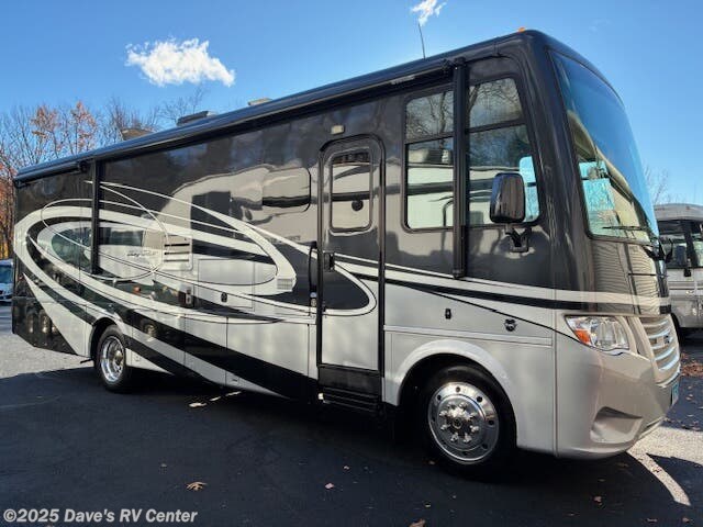 Email now about this 2017 Newmar Bay Star 3124! Used 2017 Newmar Bay Star 3124 available in Danbury, Connecticut