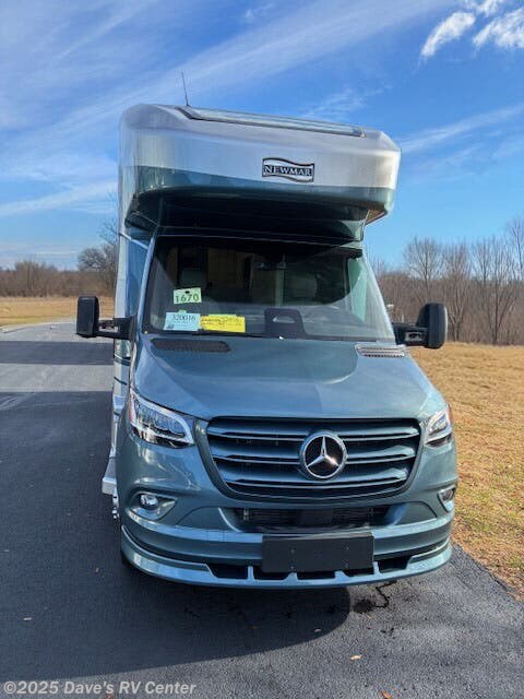 Call now about this 2026 Newmar Freedom Aire 2515! 2026 Newmar Freedom Aire 2515 - New Class C For Sale by Dave's RV Center in Danbury, Connecticut features Kitchen Sink, Heated Water Tank, Smart TV, Shower, Table and Chairs