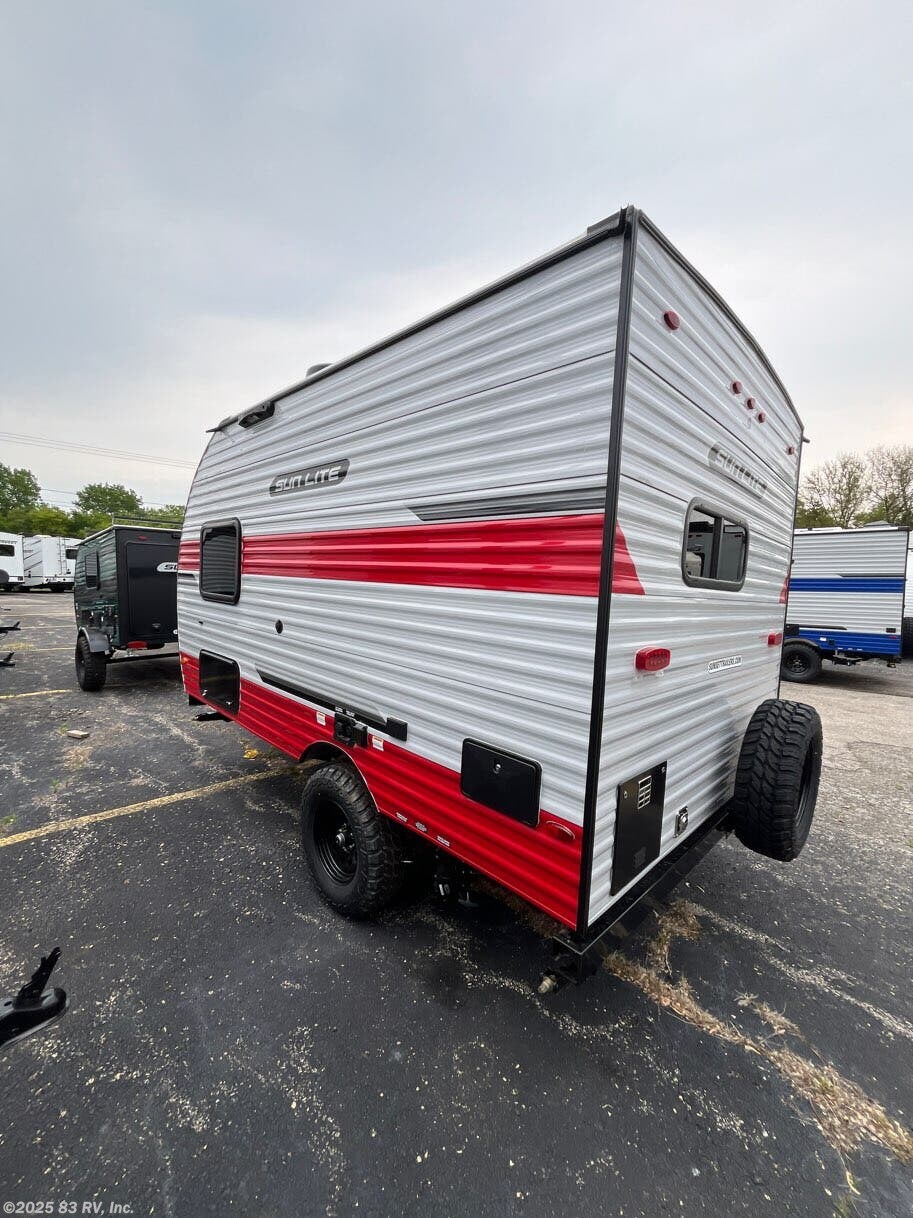 Call now about this 2026 Sunset Park RV Sun Lite 13 MJ! 2026 Sunset Park RV Sun Lite 13 MJ - New Travel Trailer For Sale by 83 RV, Inc. in Long Grove, Illinois features Water Heater, Stove, Stove Top Burner, LP Detector, Toilet
