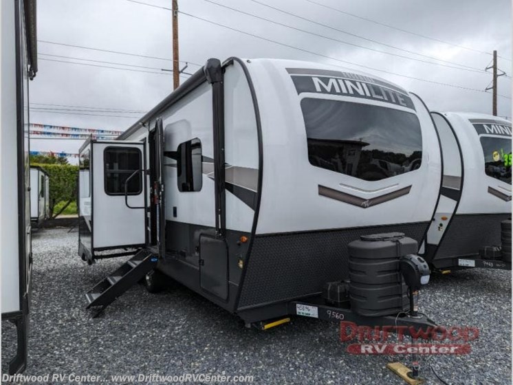 New 2024 Forest River Rockwood Mini Lite 2518S available in Clermont, New Jersey
