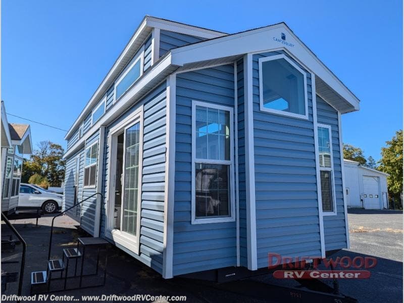 Email now about this 2025 RC Industries Canterbury Parkvue P38-FEBL! New 2025 RC Industries Canterbury Parkvue P38-FEBL available in Clermont, New Jersey