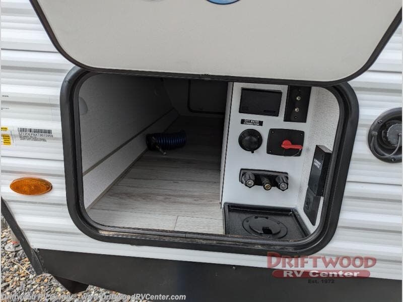 New 2026 East to West Della Terra 251RD available in Clermont, New Jersey