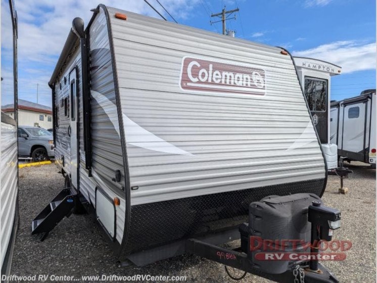 Email now about this 2018 Coleman Lantern Series 202RD! Used 2018 Coleman Lantern Series 202RD available in Clermont, New Jersey