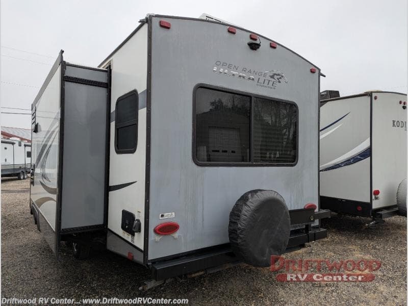 Used 2017 Highland Ridge Open Range Ultra Lite UT2910RL available in Clermont, New Jersey