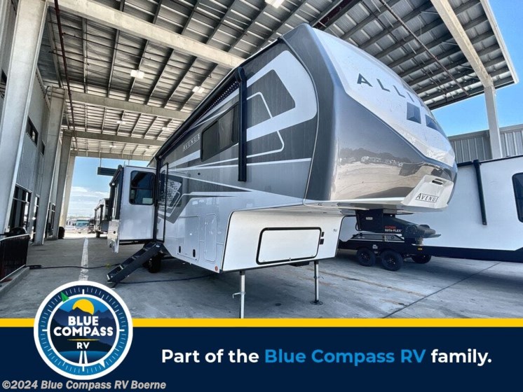 New 2024 Alliance RV Avenue 32RLS available in Boerne, Texas