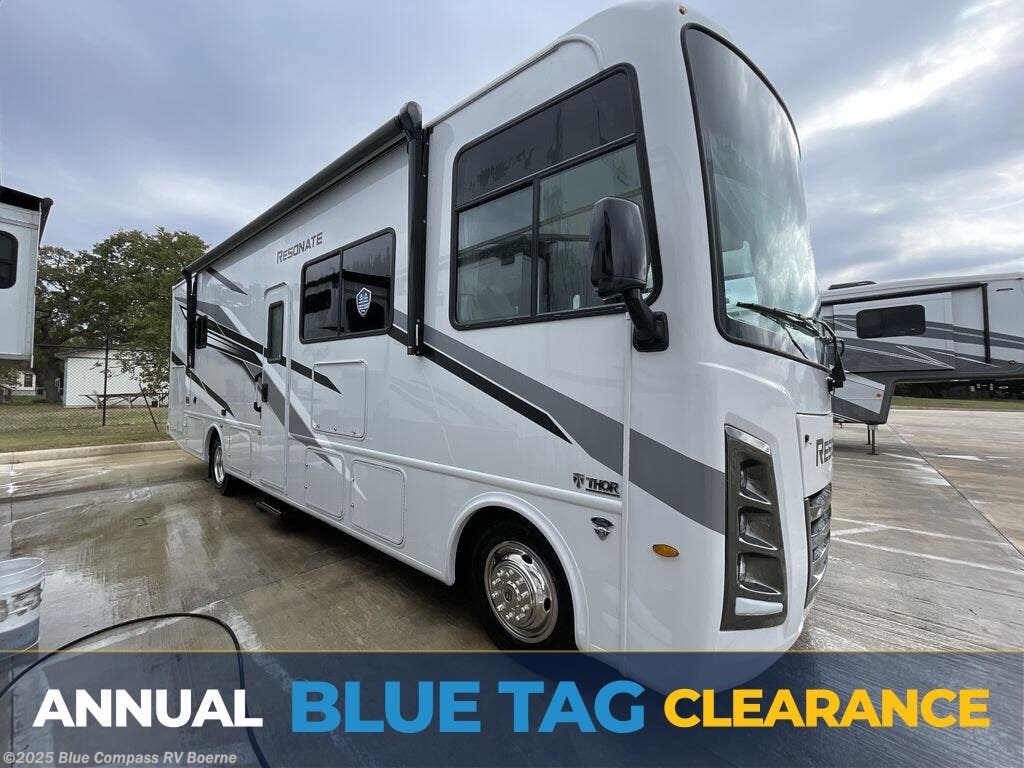 Email now about this 2025 Thor Motor Coach Resonate 30C! New 2025 Thor Motor Coach Resonate 30C available in Boerne, Texas