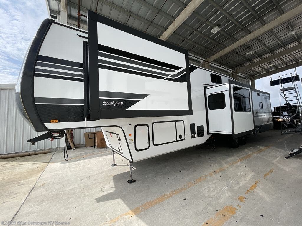 Contact us now about this 2026 Grand Design Reflection 367BHS! 2026 Reflection 367BHS by Grand Design from Blue Compass RV Boerne in Boerne, Texas