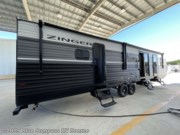 New 2026 CrossRoads Zinger 390DB available in Boerne, Texas