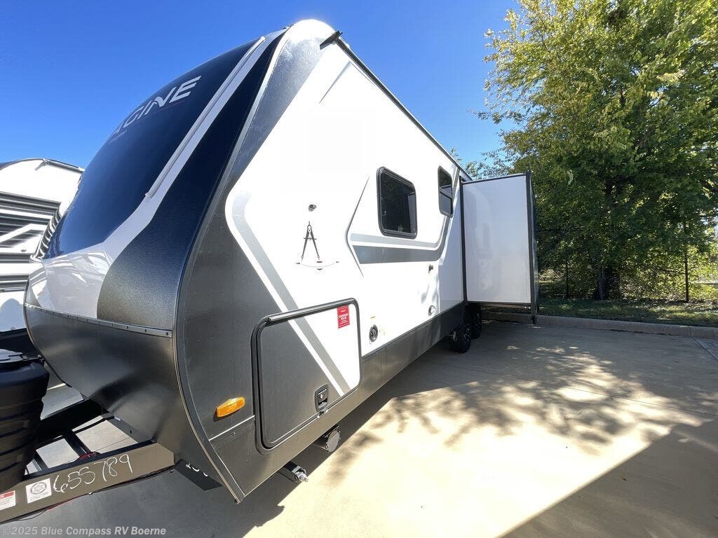 Contact us now about this 2026 Grand Design Imagine 2500RL! 2026 Imagine 2500RL by Grand Design from Blue Compass RV Boerne in Boerne, Texas