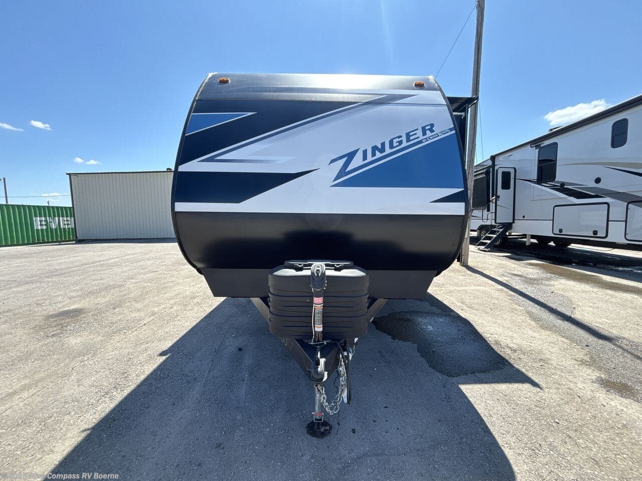 Contact us now about this 2025 CrossRoads Zinger 340BH! 2025 Zinger 340BH by CrossRoads from Blue Compass RV Boerne in Boerne, Texas