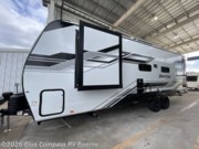 Contact us now about this 2026 Grand Design Momentum G-Class 27G! 2026 Momentum G-Class 27G by Grand Design from Blue Compass RV Boerne in Boerne, Texas