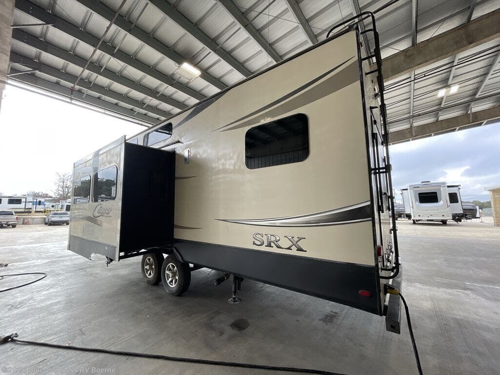 Contact us now about this 2018 Keystone Cougar Half-Ton Series 326SRX! 2018 Cougar Half-Ton Series 326SRX by Keystone from Blue Compass RV Boerne in Boerne, Texas