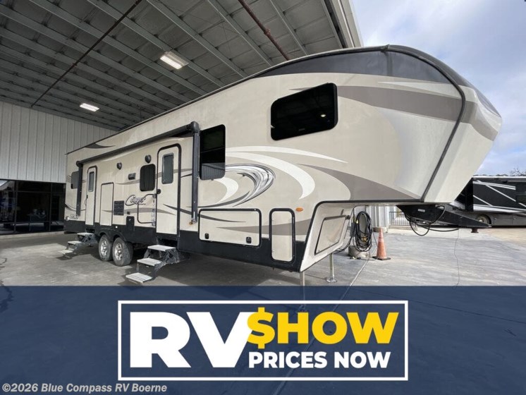 Email now about this 2018 Keystone Cougar Half-Ton Series 326SRX! Used 2018 Keystone Cougar Half-Ton Series 326SRX available in Boerne, Texas