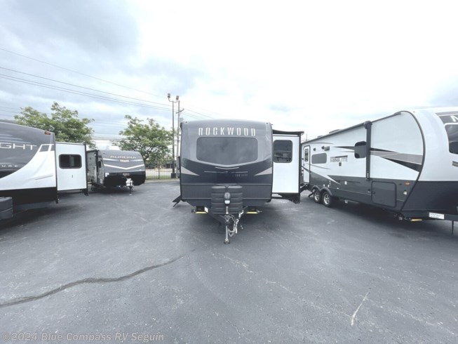 2024 Forest River Rockwood Ultra Lite 2608BS - New Travel Trailer For Sale by Blue Compass RV Seguin in Seguin, Texas