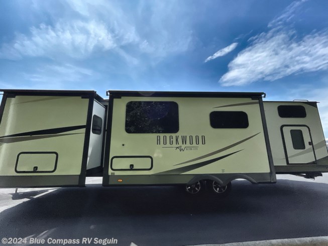 2024 Forest River Rockwood Ultra Lite 2911BS - New Travel Trailer For Sale by Blue Compass RV Seguin in Seguin, Texas