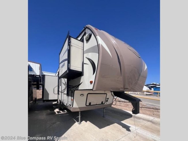 2016 Rockwood Signature Ultra Lite 8289WS by Forest River from Blue Compass RV Seguin in Seguin, Texas