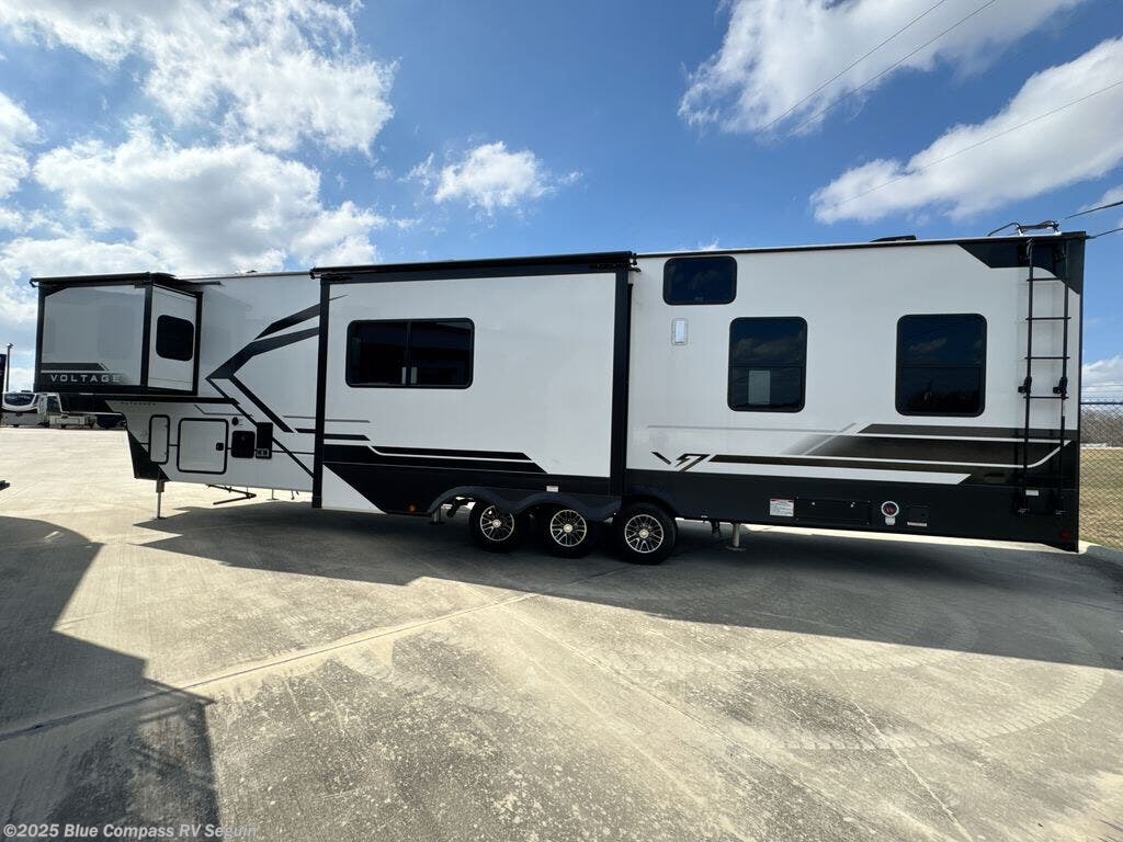 Contact us now about this 2025 Dutchmen Voltage Triton 4013! 2025 Voltage Triton 4013 by Dutchmen from Blue Compass RV Seguin in Seguin, Texas
