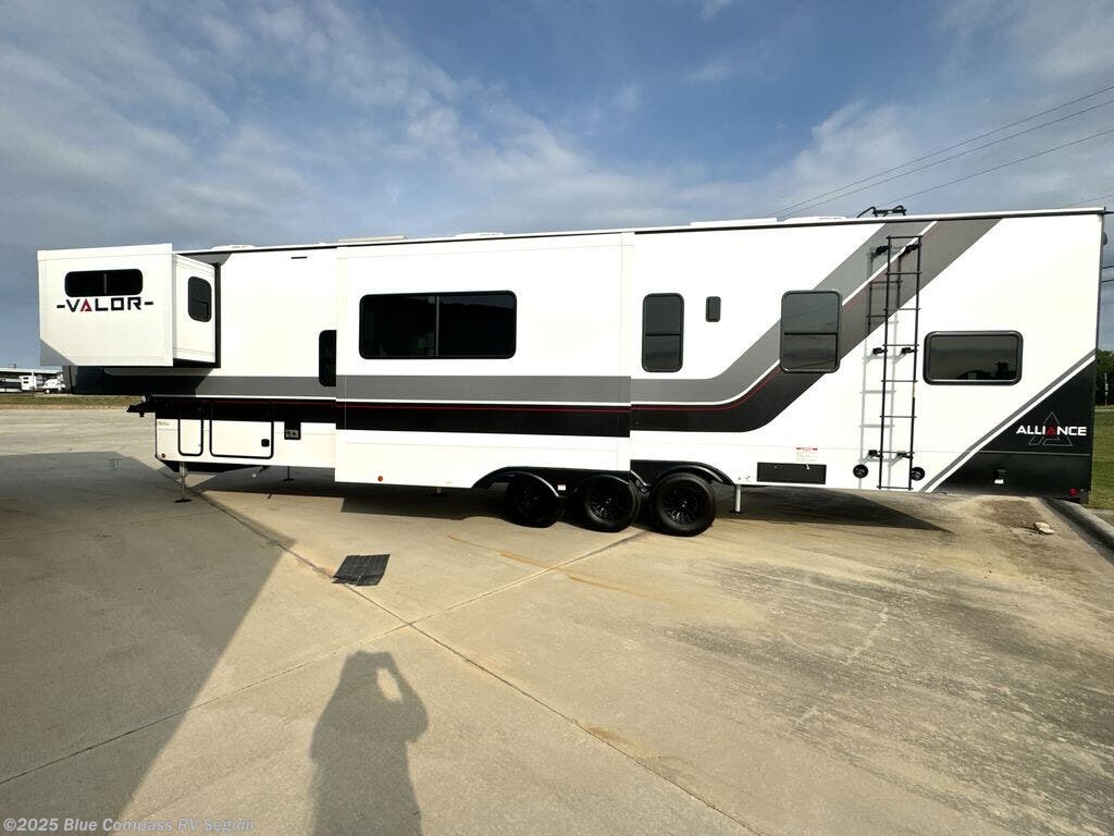 Contact us now about this 2025 Alliance RV Valor 40V13! 2025 Valor 40V13 by Alliance RV from Blue Compass RV Seguin in Seguin, Texas