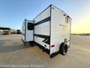 Contact us now about this 2026 Grand Design Transcend Xplor 26BHX! 2026 Transcend Xplor 26BHX by Grand Design from Blue Compass RV Seguin in Seguin, Texas