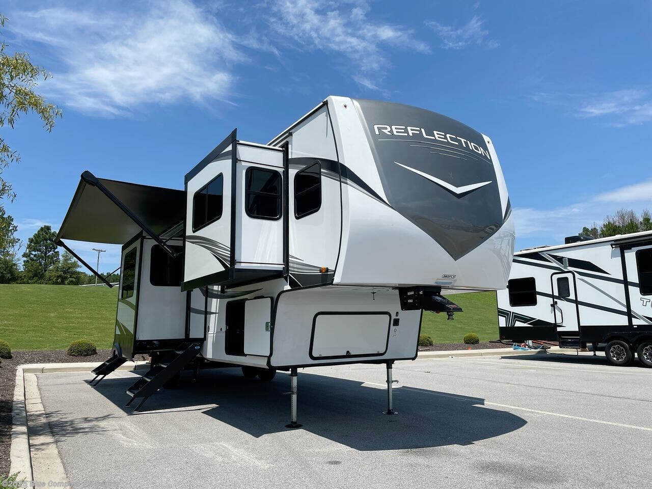 Contact us now about this 2025 Grand Design Reflection 360FLS! 2025 Reflection 360FLS by Grand Design from Blue Compass RV Seguin in Seguin, Texas