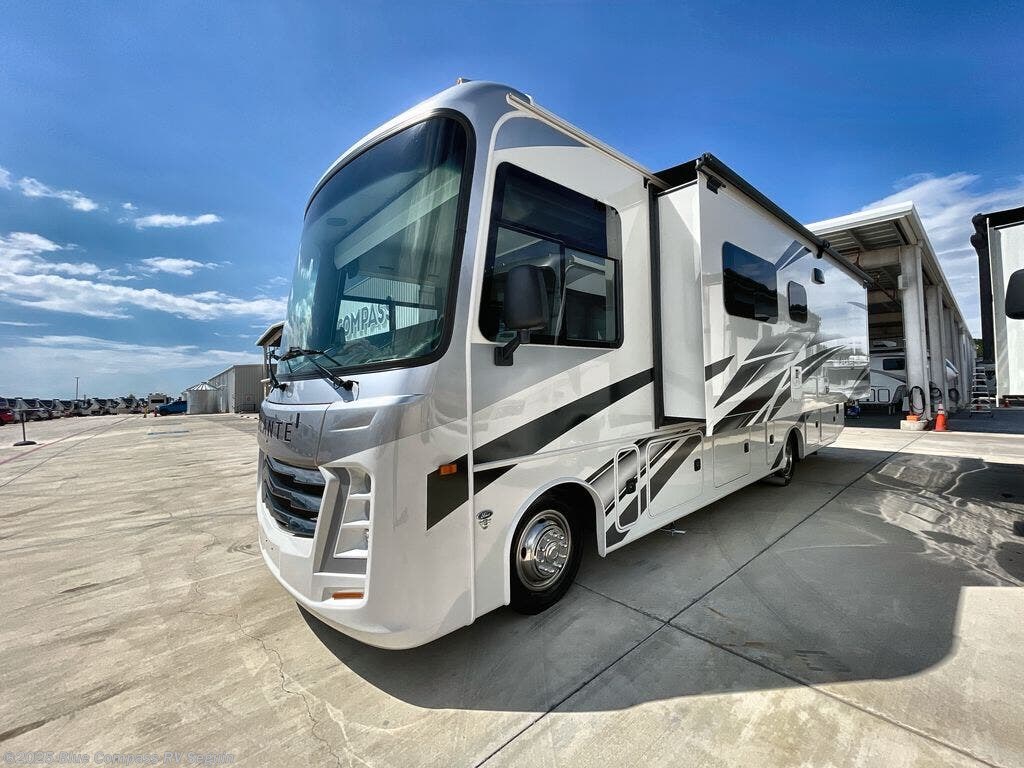 Email now about this 2025 Jayco Alante 29S! Used 2025 Jayco Alante 29S available in Seguin, Texas