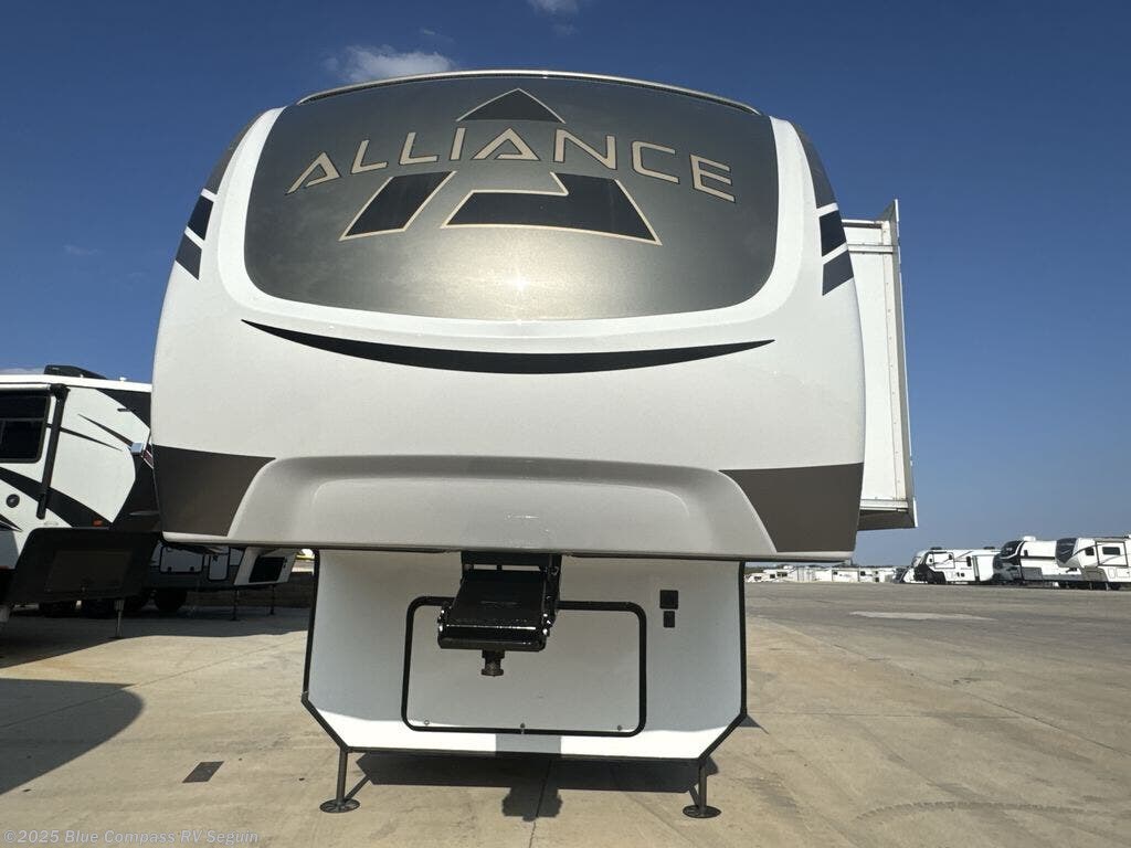 Email now about this 2022 Alliance RV Paradigm 340RL! Used 2022 Alliance RV Paradigm 340RL available in Seguin, Texas