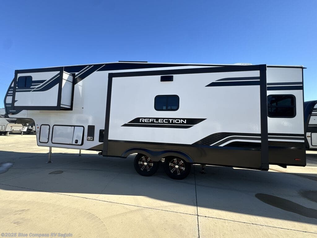 Call now about this 2026 Grand Design Reflection 303RLS! 2026 Grand Design Reflection 303RLS - New Fifth Wheel For Sale by Blue Compass RV Seguin in Seguin, Texas