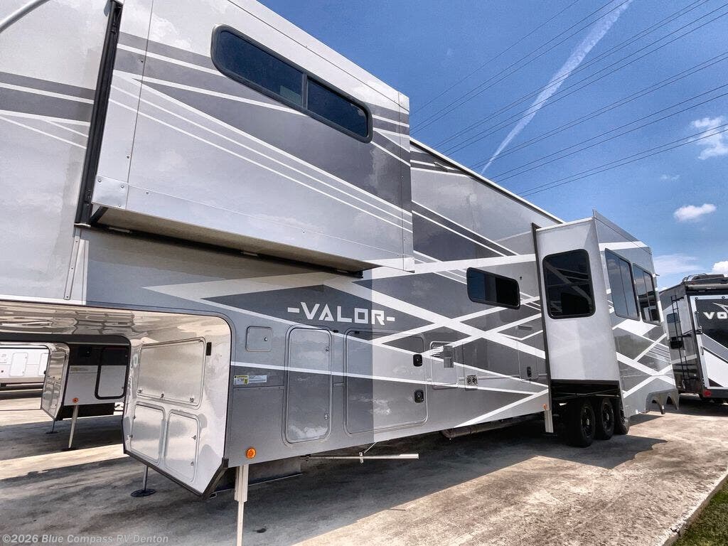 New 2026 Alliance RV Valor 44V14 available in Denton, Texas