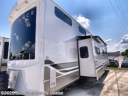 New 2026 Alliance RV Benchmark 44LFT available in Denton, Texas