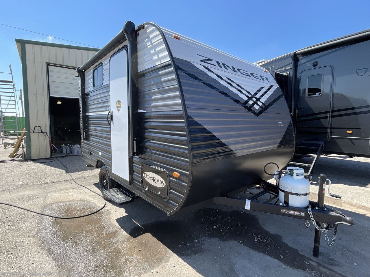 New 2026 CrossRoads Zinger Lite 12BH available in Norman, Oklahoma