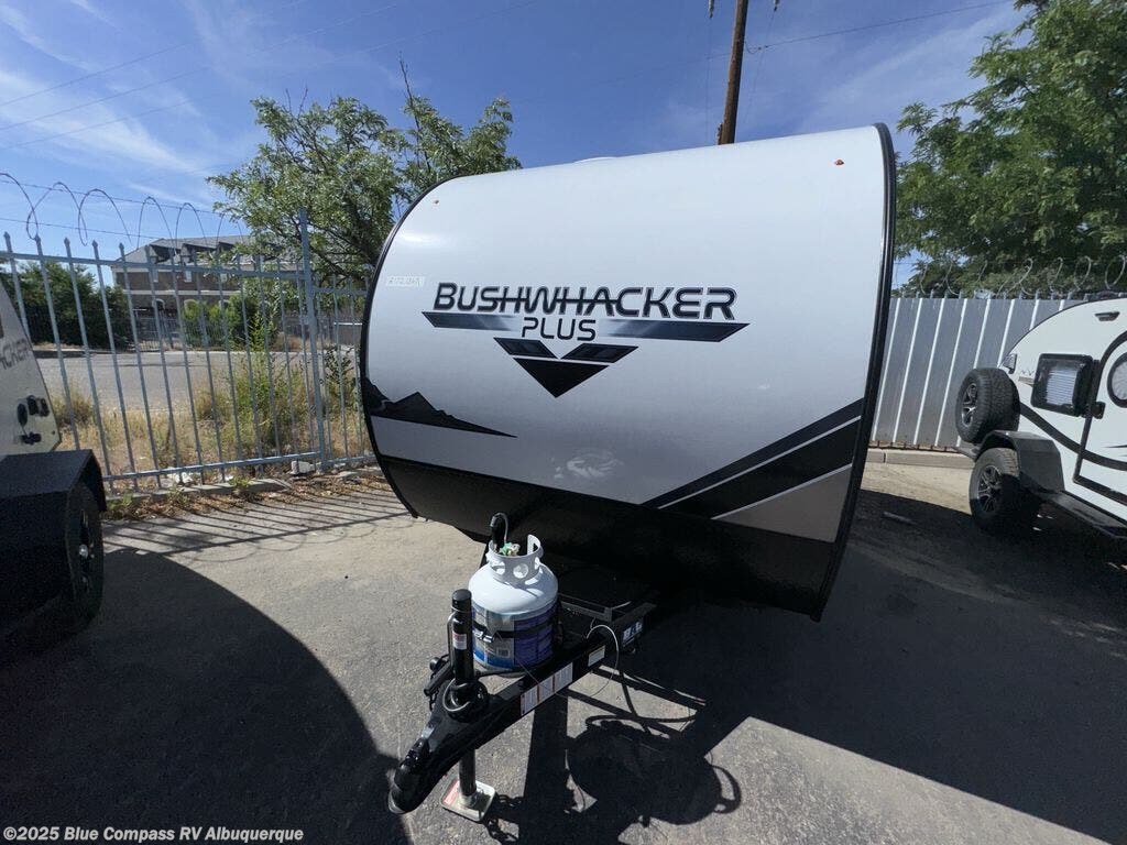 Contact us now about this 2024 Braxton Creek Bushwhacker Plus 15 FK! 2024 Bushwhacker Plus 15 FK by Braxton Creek from Blue Compass RV Albuquerque in Albuquerque, New Mexico