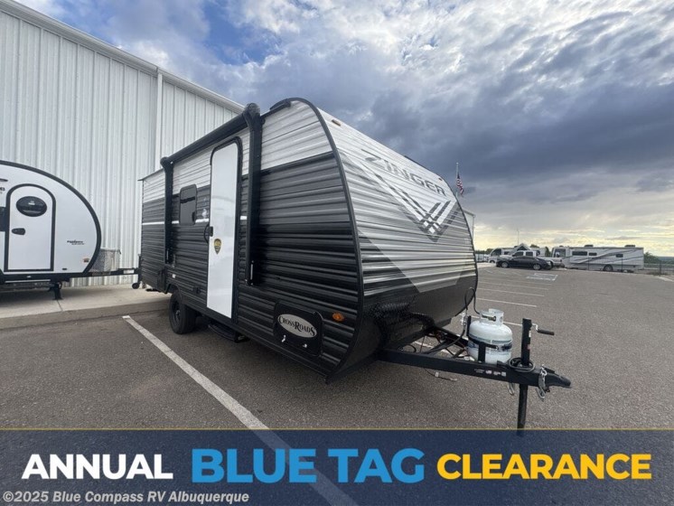 Email now about this 2026 CrossRoads Zinger Lite 18BH! New 2026 CrossRoads Zinger Lite 18BH available in Albuquerque, New Mexico