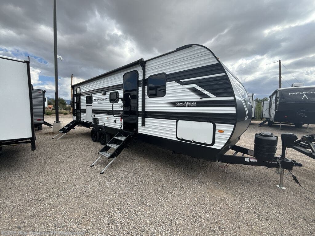 Contact us now about this 2026 Grand Design Transcend Xplor 27DBX! 2026 Transcend Xplor 27DBX by Grand Design from Blue Compass RV Albuquerque in Albuquerque, New Mexico