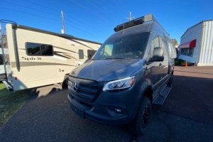 2025 Winnebago Revel 44E