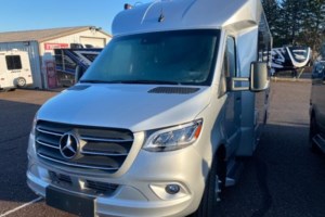 2025 Pleasure-Way Plateau XLRB Std. Model