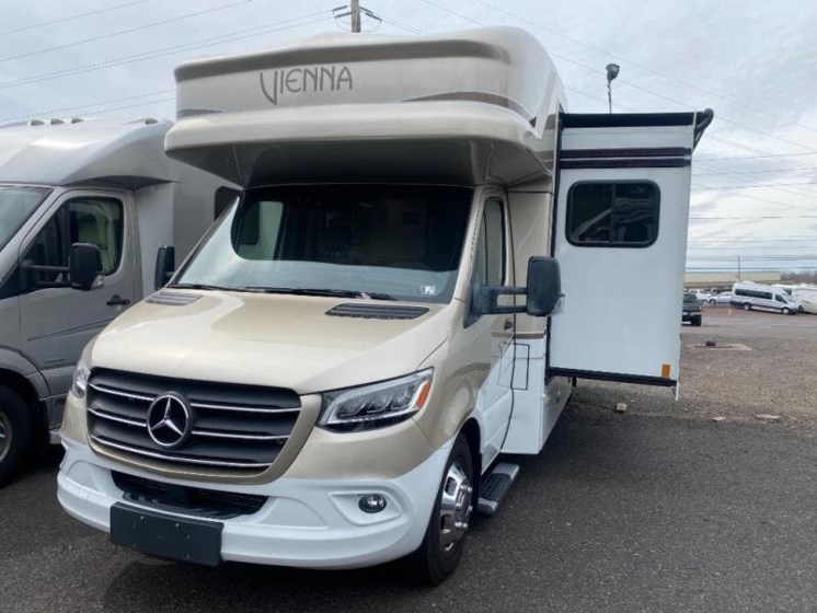 Email now about this 2023 Renegade Vienna 25FWC! Used 2023 Renegade Vienna 25FWC available in Souderton, Pennsylvania