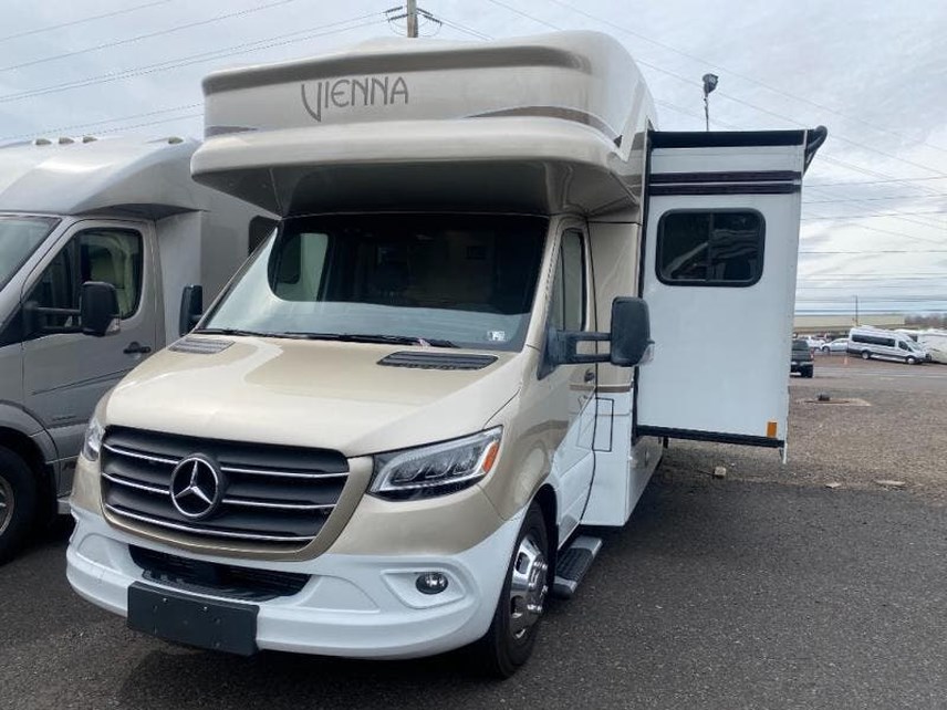 Used 2023 Renegade Vienna 25FWC available in Souderton, Pennsylvania