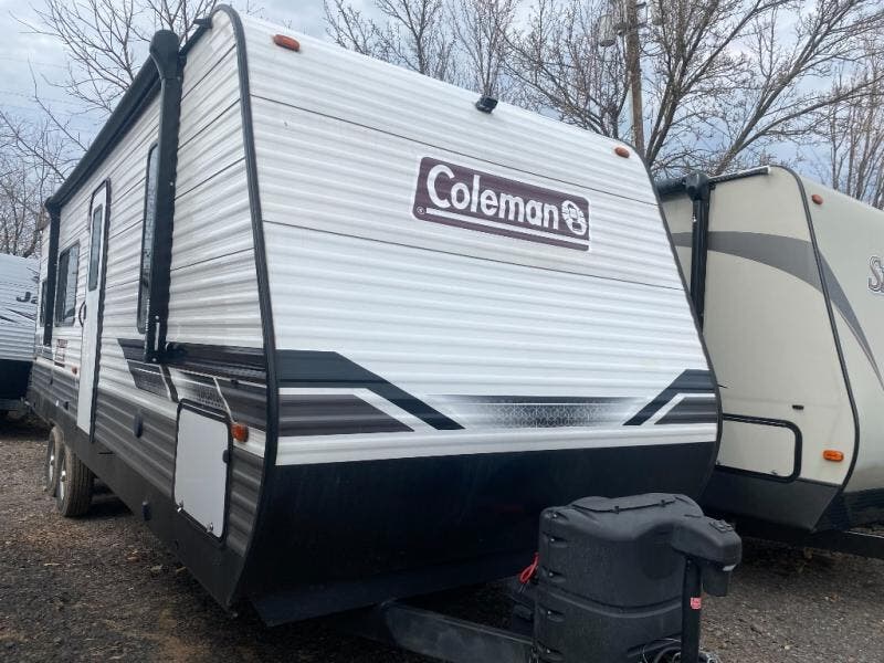 Contact us now about this 2022 Coleman Lantern Series 251TQ! 2022 Lantern Series 251TQ by Coleman from Fretz RV in Souderton, Pennsylvania