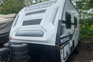 2024 Winnebago Micro Minnie 1700BH
