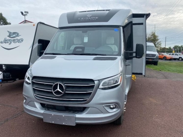 Email now about this 2026 Leisure Travel Unity U24MBL! New 2026 Leisure Travel Unity U24MBL available in Souderton, Pennsylvania