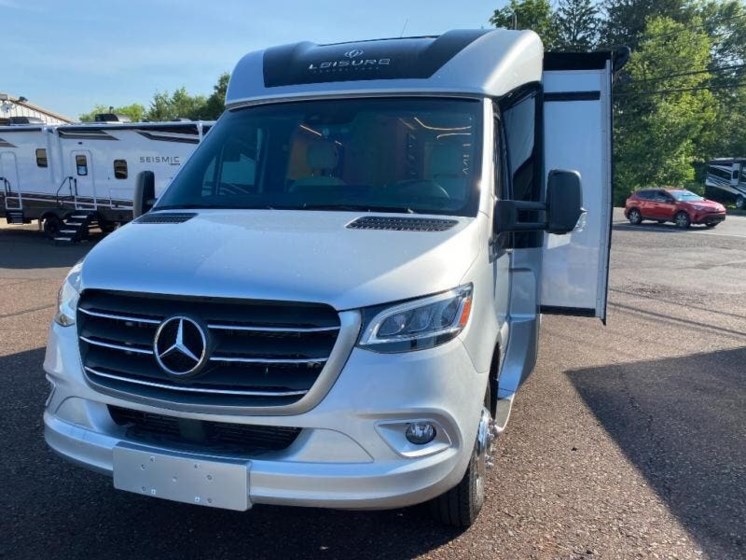 Email now about this 2023 Leisure Travel Unity U24MBL! Used 2023 Leisure Travel Unity U24MBL available in Souderton, Pennsylvania