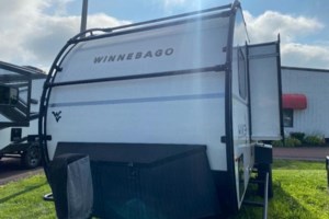 2022 Winnebago Hike H170S